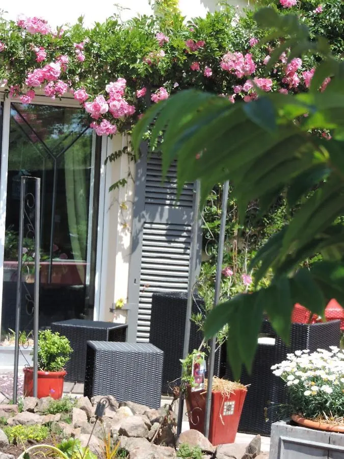 Villa Des Hortensias 潘波勒 住宿加早餐酒店